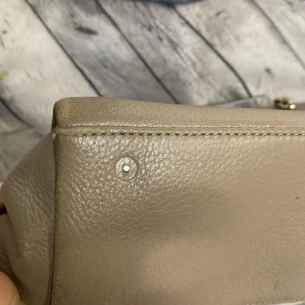 Kate Spade Chain and Leather‎ Strap Magnetic Closure Gray Tan Tote Handbag Purse